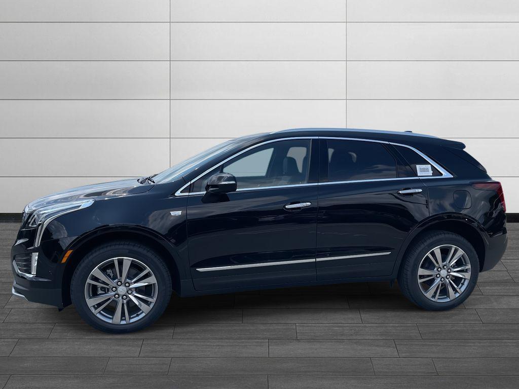 new 2025 Cadillac XT5 car, priced at $56,190