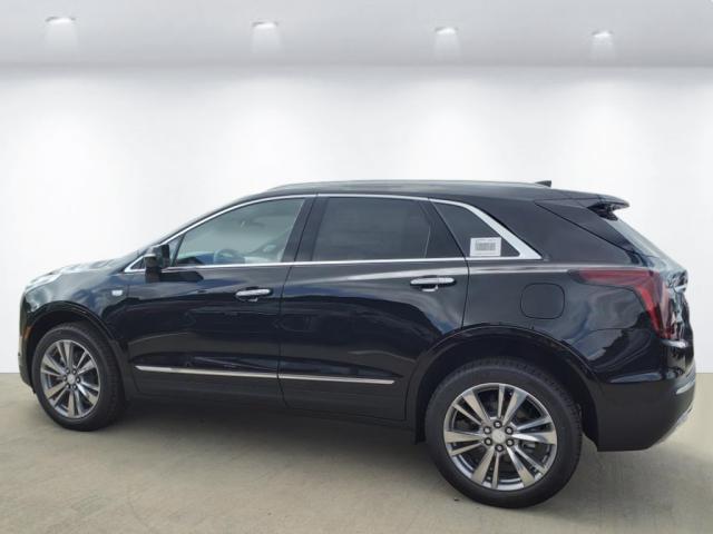 new 2025 Cadillac XT5 car, priced at $52,615