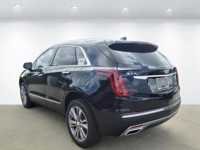 new 2025 Cadillac XT5 car, priced at $52,615