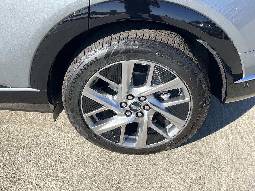 new 2026 Cadillac OPTIQ car, priced at $56,520