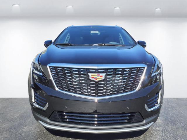 new 2025 Cadillac XT5 car, priced at $57,890