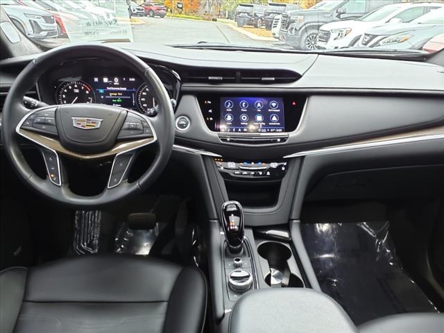 used 2024 Cadillac XT5 car, priced at $47,900