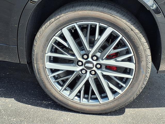 used 2025 Cadillac XT6 car, priced at $66,900