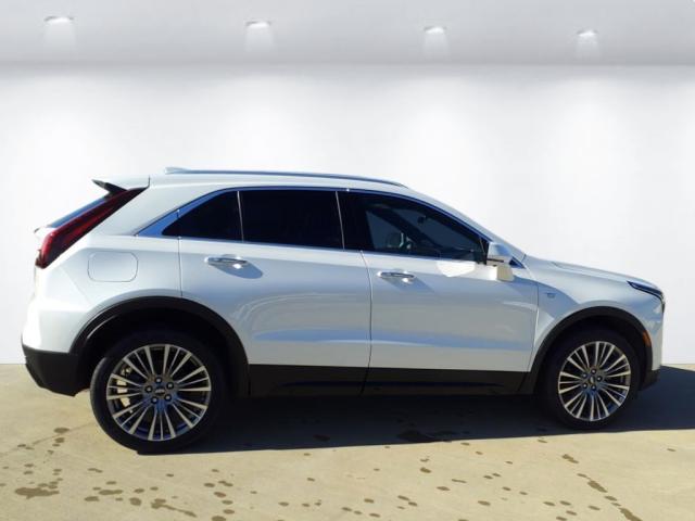 new 2025 Cadillac XT4 car, priced at $52,940