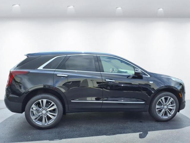 new 2025 Cadillac XT5 car, priced at $56,190