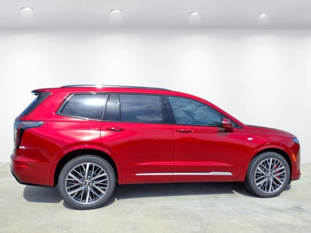 new 2025 Cadillac XT6 car, priced at $69,065