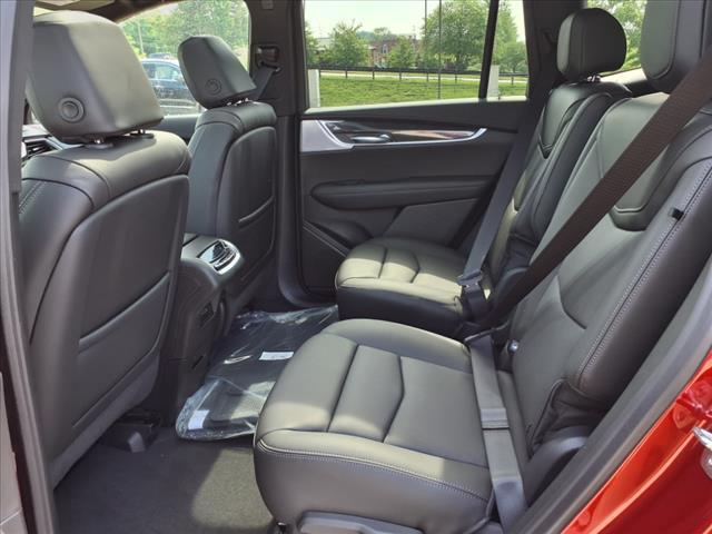 new 2025 Cadillac XT6 car, priced at $69,065