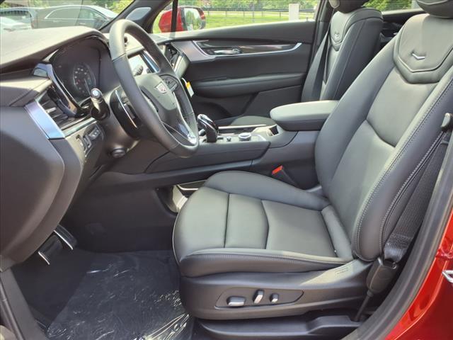 new 2025 Cadillac XT6 car, priced at $69,065