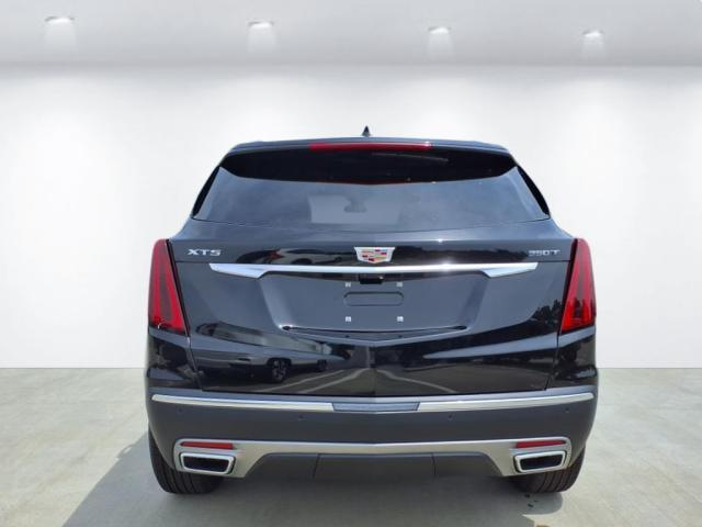 new 2025 Cadillac XT5 car, priced at $56,190