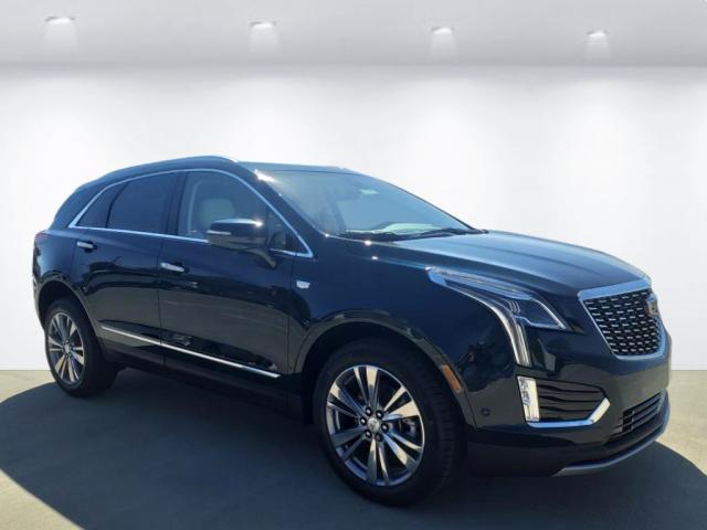 new 2025 Cadillac XT5 car, priced at $57,890