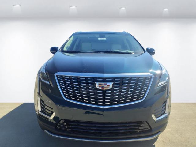 new 2025 Cadillac XT5 car, priced at $57,890