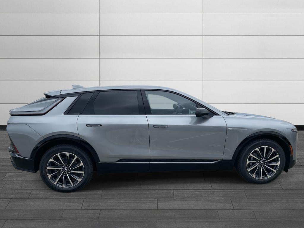 new 2025 Cadillac LYRIQ car, priced at $69,090