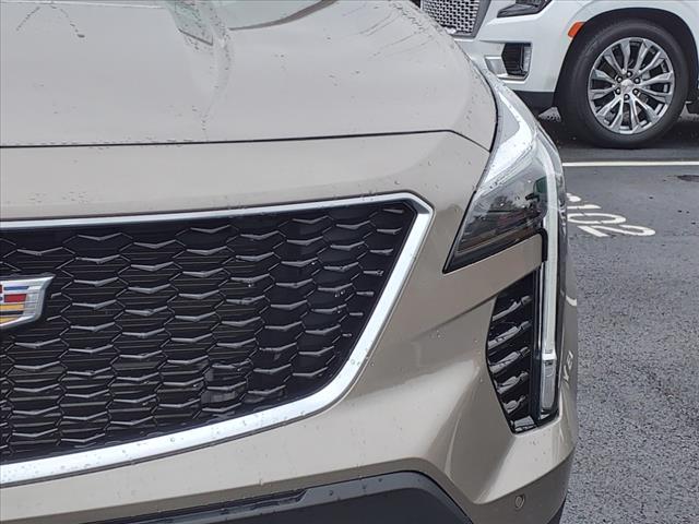 used 2022 Cadillac XT4 car, priced at $32,900