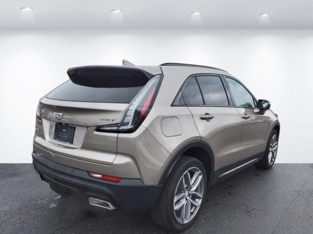 used 2022 Cadillac XT4 car, priced at $32,900