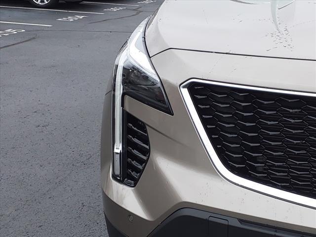 used 2022 Cadillac XT4 car, priced at $32,900