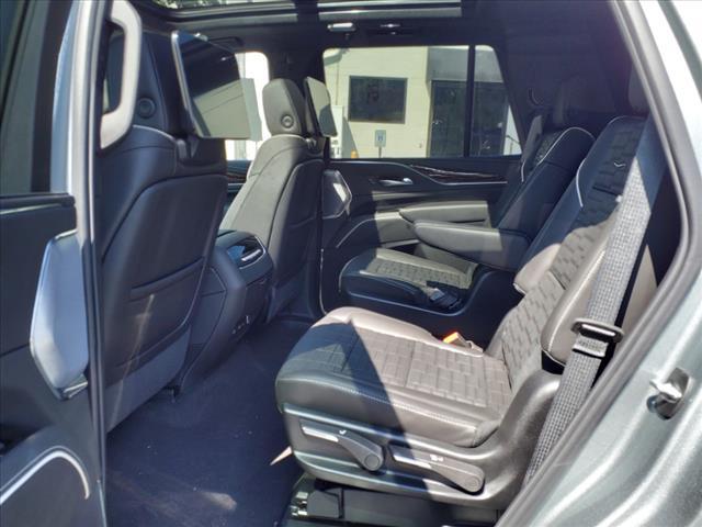 new 2024 Cadillac Escalade car, priced at $118,665