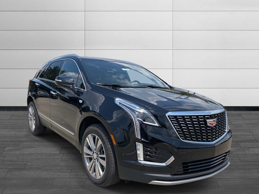 new 2025 Cadillac XT5 car, priced at $56,190