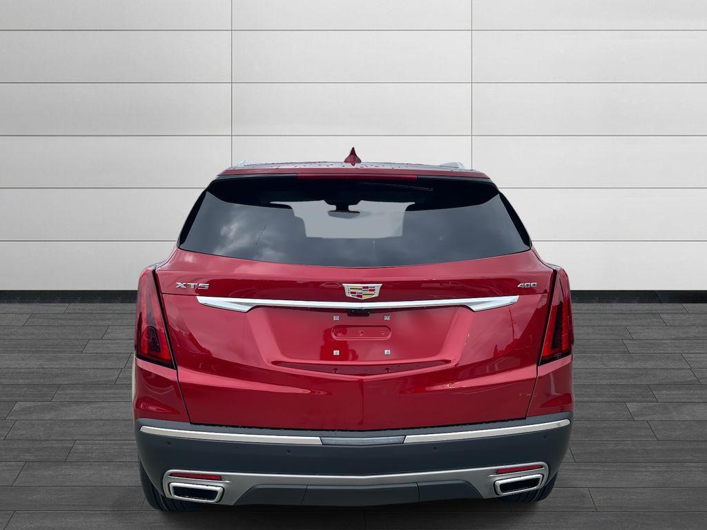new 2025 Cadillac XT5 car, priced at $57,790