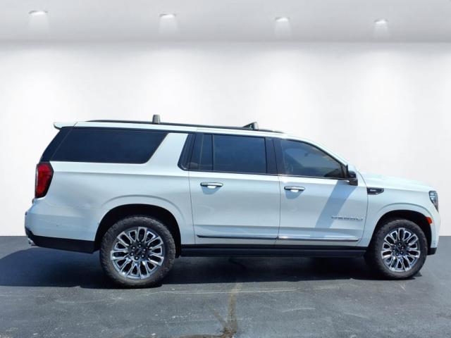 used 2023 GMC Yukon XL car, priced at $77,900