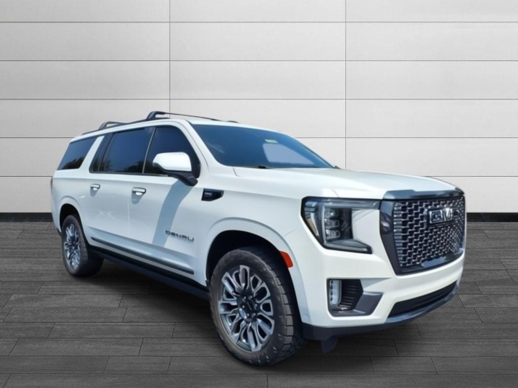 used 2023 GMC Yukon XL car, priced at $72,499