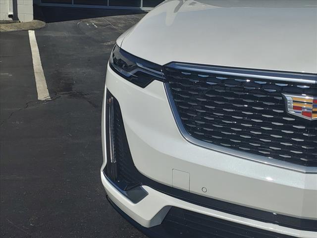 new 2025 Cadillac XT6 car, priced at $51,815