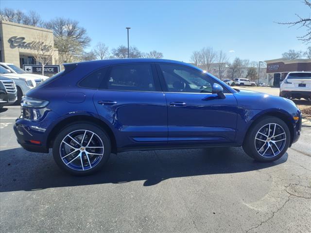 used 2022 Porsche Macan car