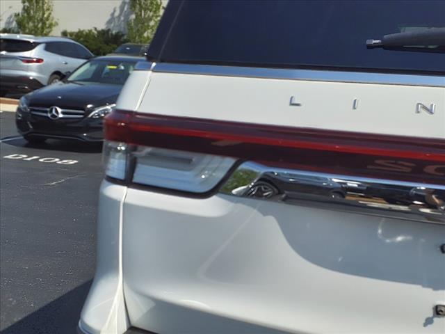 used 2023 Lincoln Navigator L car, priced at $69,900