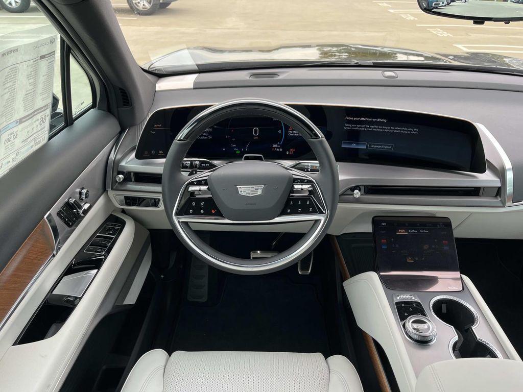 new 2026 Cadillac VISTIQ car, priced at $81,015