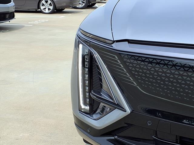new 2025 Cadillac LYRIQ car, priced at $69,090