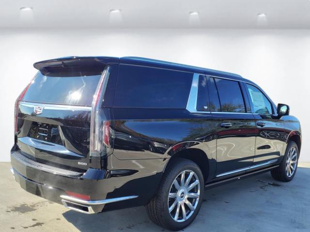 new 2024 Cadillac Escalade ESV car, priced at $121,040