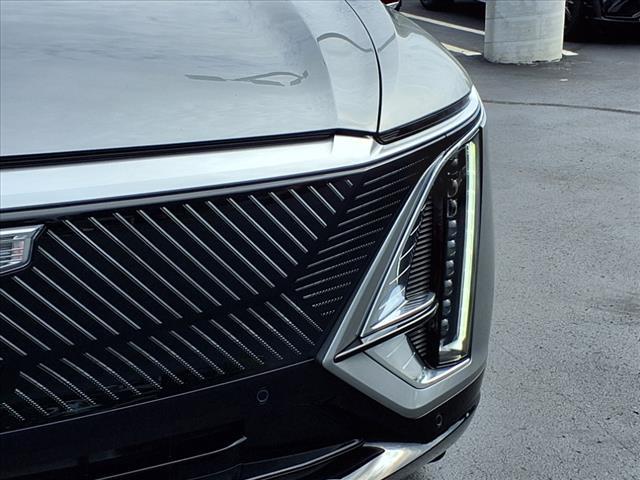 new 2025 Cadillac LYRIQ car, priced at $68,590