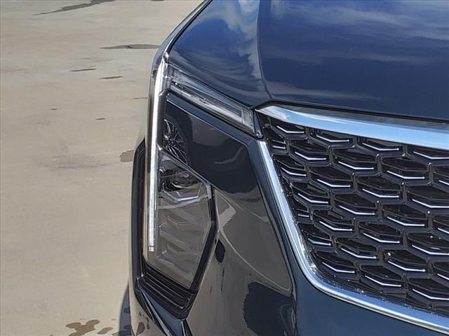 new 2025 Cadillac XT4 car, priced at $49,840