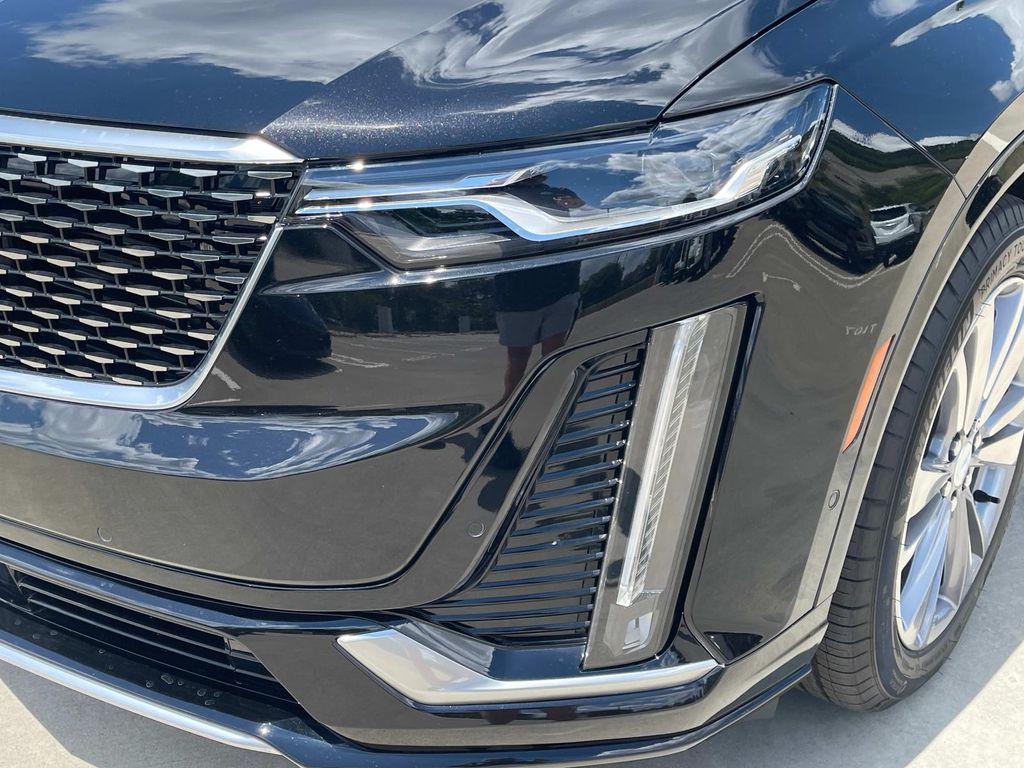 new 2025 Cadillac XT6 car, priced at $63,965