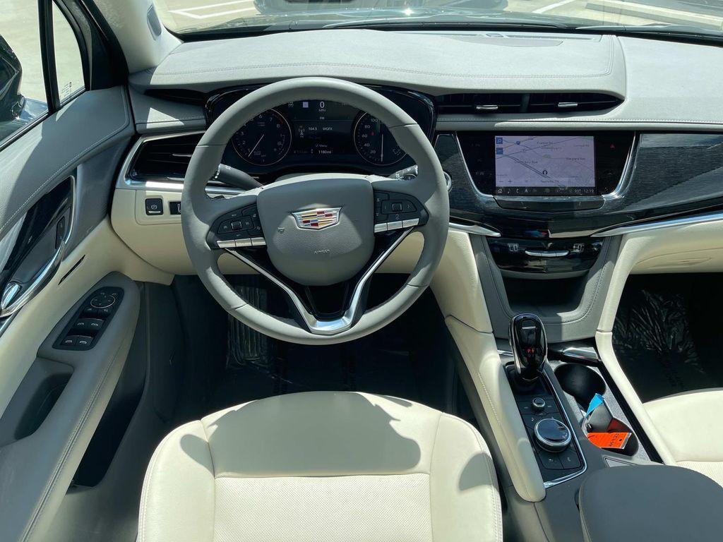 new 2025 Cadillac XT6 car, priced at $63,965