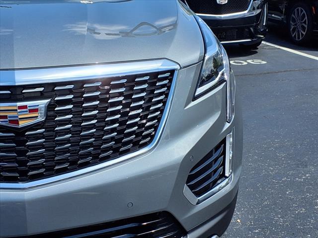 used 2023 Cadillac XT5 car, priced at $41,990