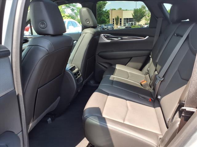 used 2023 Cadillac XT5 car, priced at $41,990