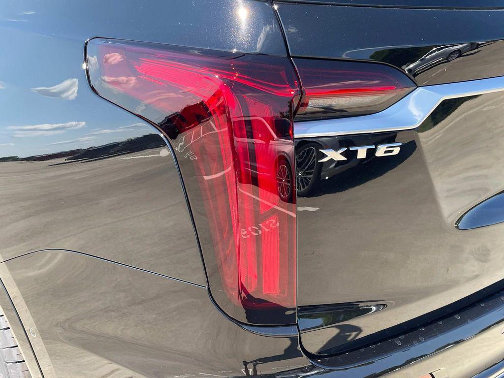 new 2025 Cadillac XT6 car, priced at $73,015