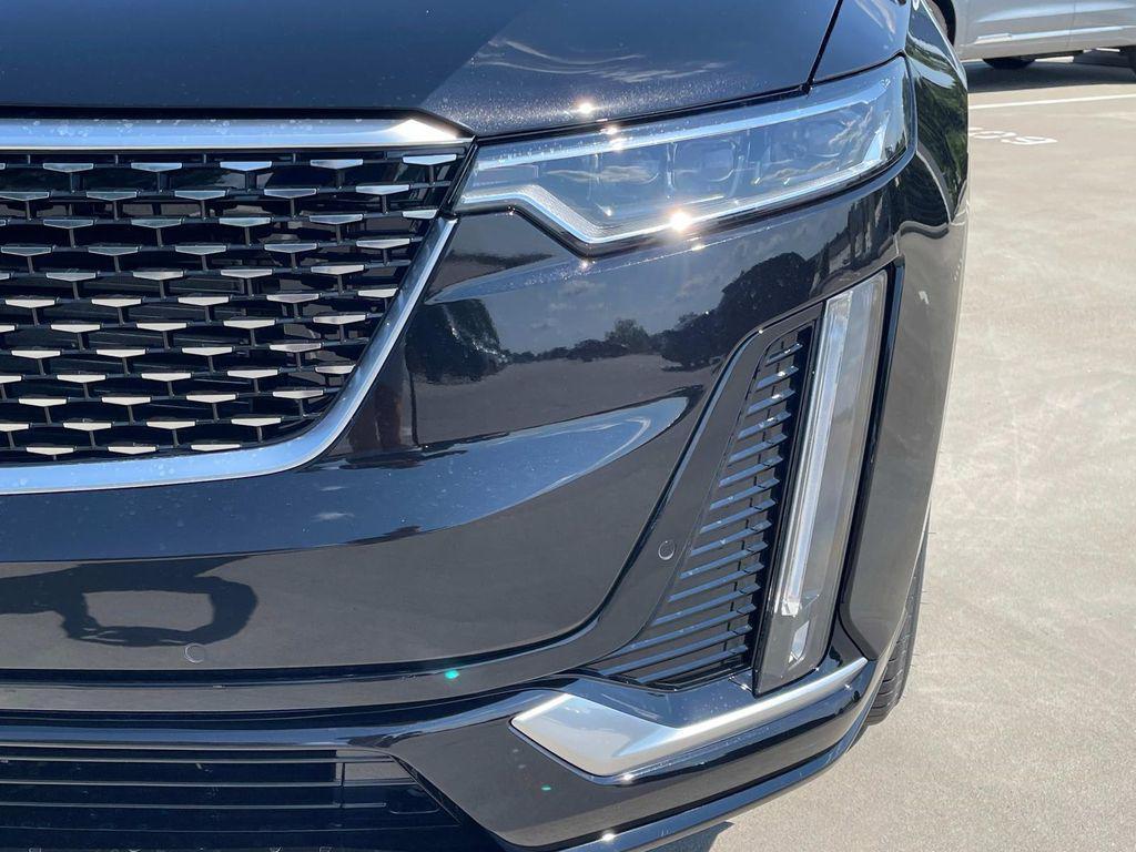 new 2025 Cadillac XT6 car, priced at $73,015