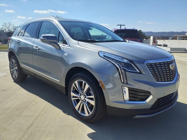 new 2025 Cadillac XT5 car, priced at $52,990