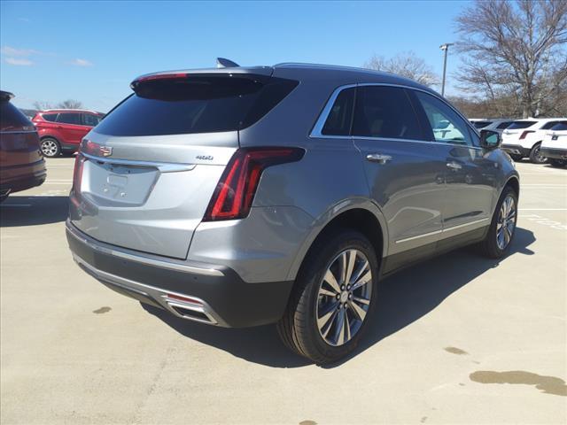 new 2025 Cadillac XT5 car, priced at $52,990