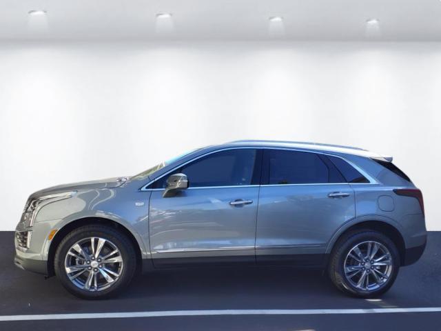 new 2025 Cadillac XT5 car, priced at $52,990