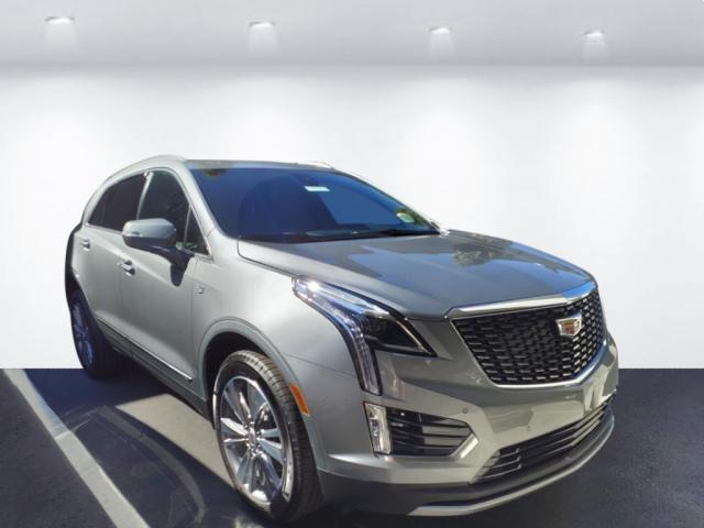 new 2025 Cadillac XT5 car, priced at $52,990