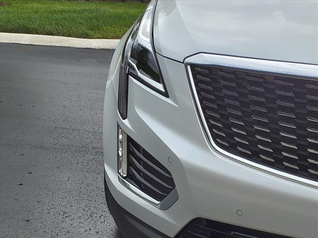 new 2024 Cadillac XT5 car, priced at $46,515