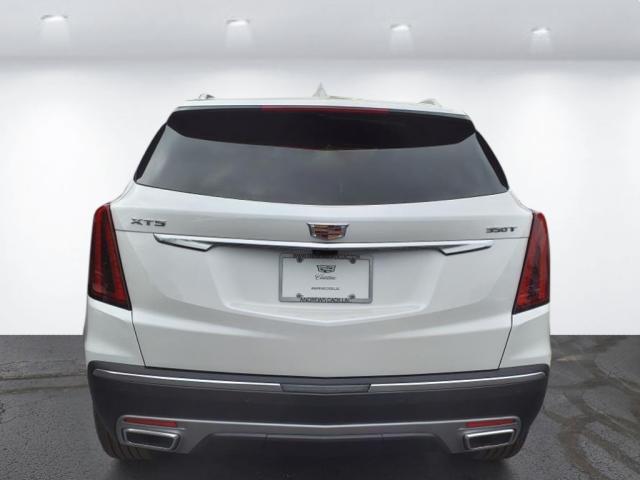 new 2024 Cadillac XT5 car, priced at $55,090