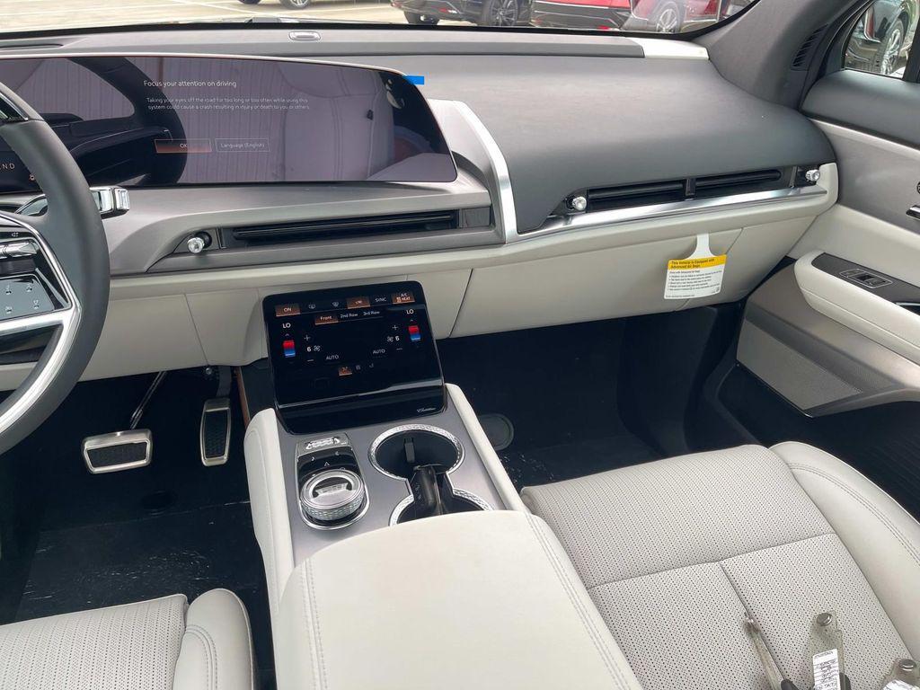 new 2026 Cadillac VISTIQ car, priced at $80,515