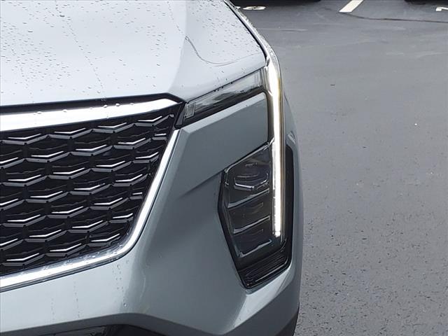 new 2025 Cadillac XT4 car, priced at $44,740