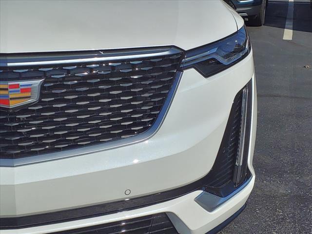 new 2025 Cadillac XT6 car, priced at $64,465