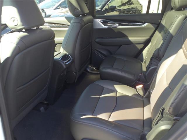 new 2025 Cadillac XT6 car, priced at $64,465