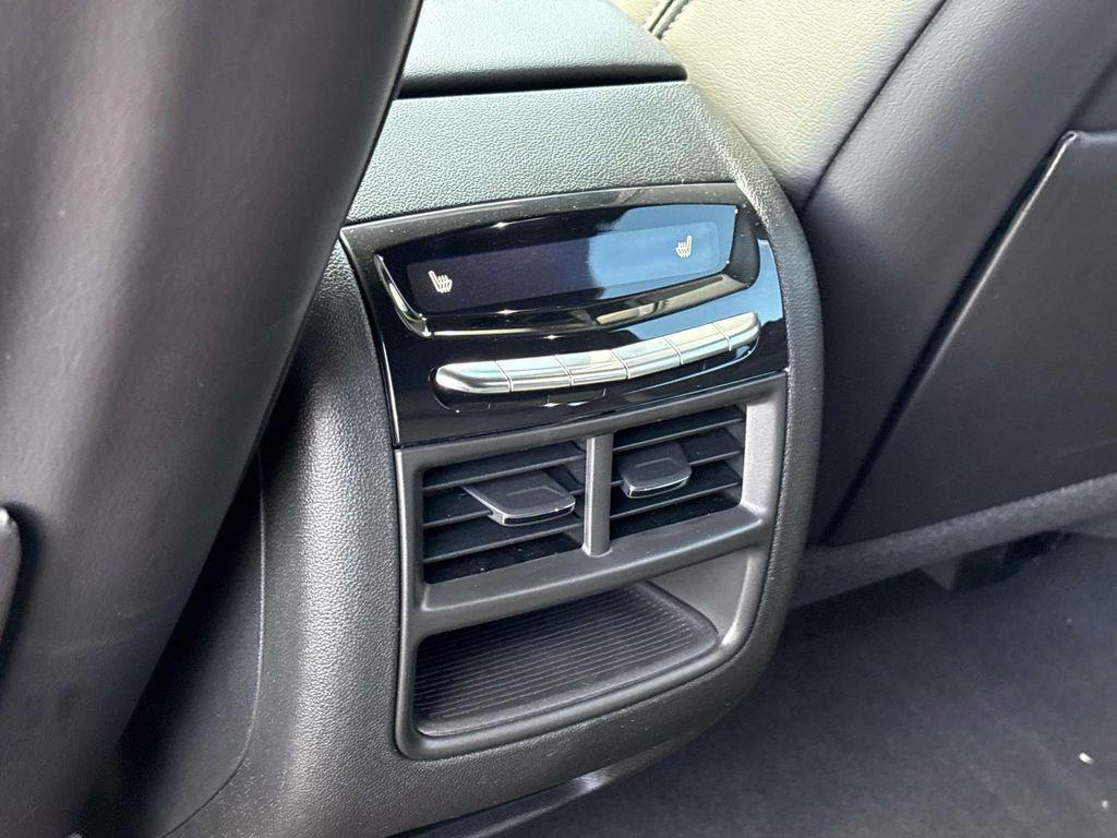 new 2025 Cadillac XT5 car, priced at $54,515