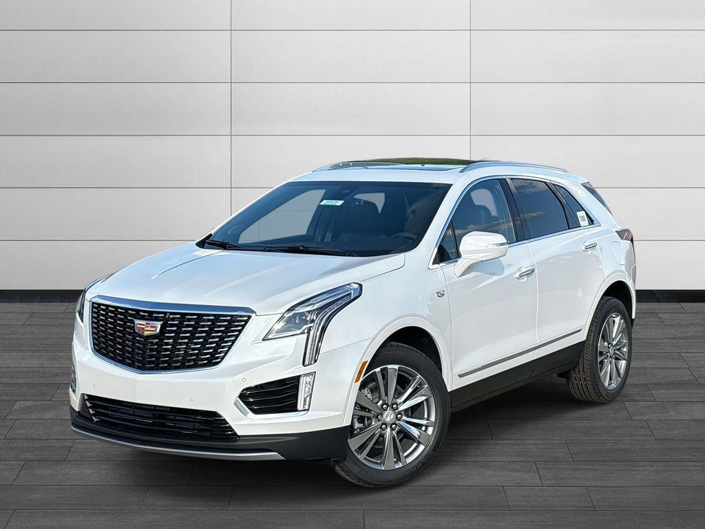 new 2025 Cadillac XT5 car, priced at $54,515